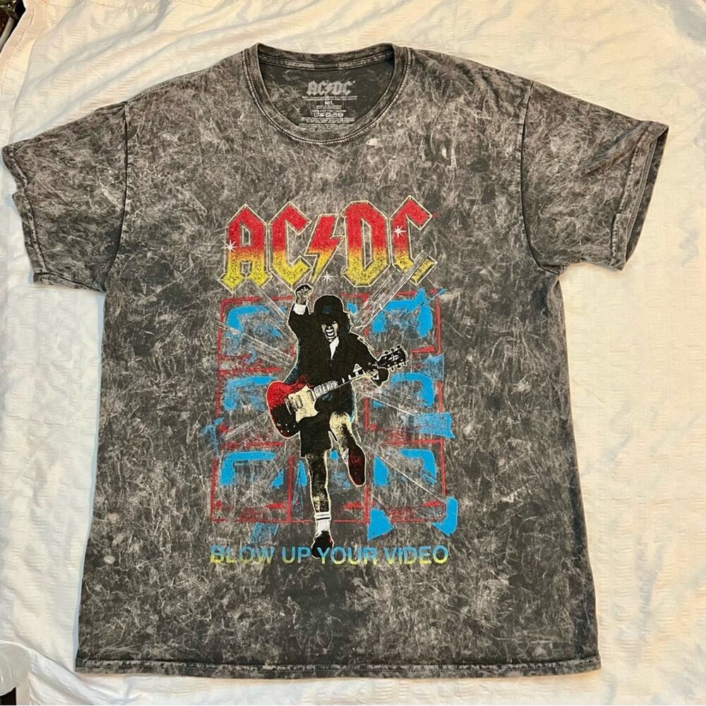 AC/DC Tee - Picture 9 of 9